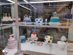 -焙丽拾光(麦凯乐直营店)