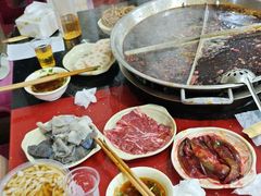 -储奇门鳝鱼火锅(总店)