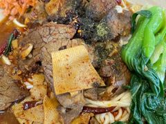 -方铲铲·成都板凳面(滨江银泰店)