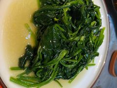 青炒菠菜-红辣椒·川菜·火锅(张杨路店)