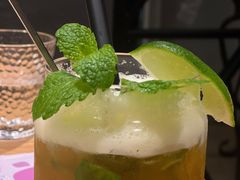 -Mark&Mars Restaurant