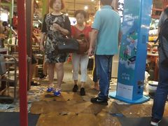 -钢管厂歆瑞源油卤串串香(春熙路太古里店)
