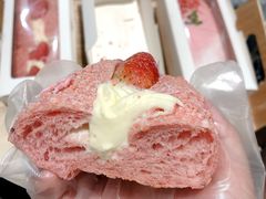 草莓魔法棒-奈雪的茶(湖滨银泰in77C区PRO店)