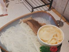 -左庭右院鲜牛肉火锅(龙湖杭州滨江天街店)