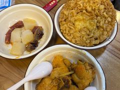 -丽丽三鲜螺蛳粉(田林路店)