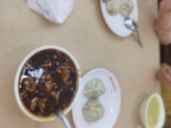 -陈寔包子王·卤煮小肠·京味小吃(龙潭店)