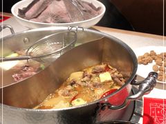 -左庭右院鲜牛肉火锅(环球港店)