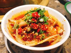 -沪小二炭火蛙锅(淮海中路美食不夜城店)