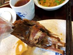-亿诣蝎府炸酱面羊蝎子火锅(酷车小镇店)