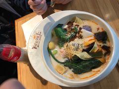 -阿上阿上麻辣香锅&麻辣烫(朝阳蓝色港湾店)
