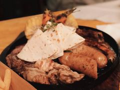 牛仔拼盘-Pistolera Mexican Cantina女枪手墨西哥餐厅(碧云路店)