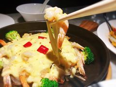 堂烹蒜蓉芝士虾-雀蓝川菜(奥体广场店)