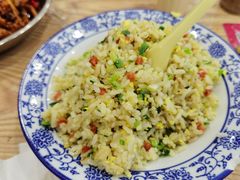 炒饭-江城燕子大排档(江汉路步行街店)