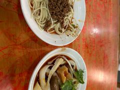 -华兴街自力面店