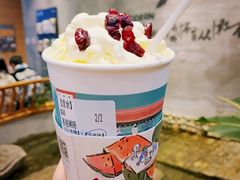 蔓越阑珊-茶颜悦色(九龙仓从前慢茶叶子店)