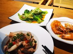 -臻鲜燕海鲜融合餐厅(金陵style店)