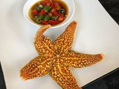 -臻鲜燕海鲜融合餐厅(金陵style店)