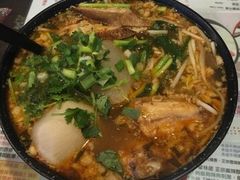 -星林居酸辣米线餐厅