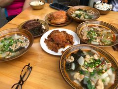-眼镜肥肠店(振兴街店)