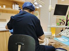 -上海仁爱医院口腔科 · 种植