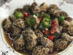 -臻鲜燕海鲜融合餐厅(金陵style店)