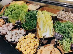 -牛YO寿喜烧·铁板烧和牛火锅自助(市府恒隆店)
