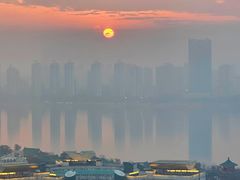 -东方豪景花园酒店·怡景旋转餐厅