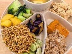 -素满香·全民食养自助(长宁龙之梦店)