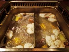 -东巴人鱼豆花火锅(幸福街店)