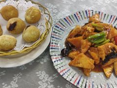 -天天向上素食餐厅(五台山店)