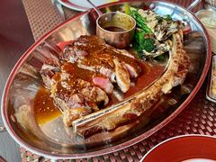 特色澳洲和牛战斧牛排-Kathleen's Waitan 凯圣琳江景西餐厅(外滩店)