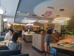 -豪客来牛排(重庆三峡广场步行街1704店)
