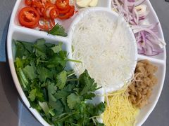 -官塘陈记鱼生·潮汕砂锅粥·牛肉火锅(潮枫路总店)