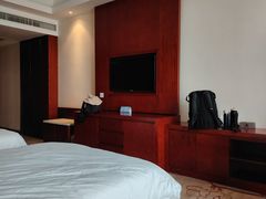 -兴芮温泉度假区