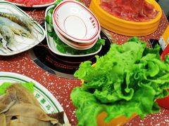 -四囍码头海鲜烧烤自助火锅(外滩南京东路悦荟广场店)