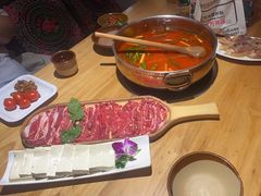 -黔诚多彩火锅(甲秀楼店)