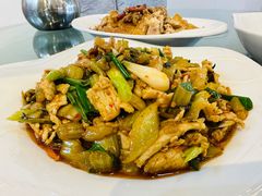 -瑞丰园庭院餐厅·白族传统家常菜