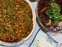 -陈胖子鱼庄(黄辣丁新津店)