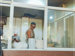 门面-甩两碗(中海·龙泉公馆店)