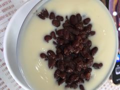 红豆凤凰奶-周大娘牛乳(旧寨古村总店)