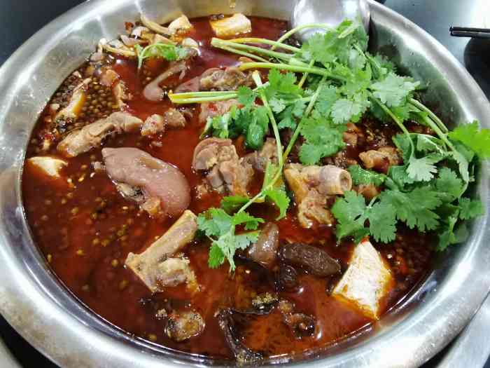 严记蹄花-"[薄荷]环境:以前是个老平房,不过现在."-大众点评移动版