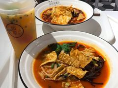 -薇薇螺蛳粉(长大总店)