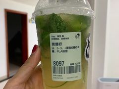 爆柠茶2.0-喜茶(上海兴业太古汇店)