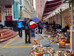 -云洲古玩城(大木桥路店)