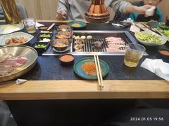 -臻牛烤肉