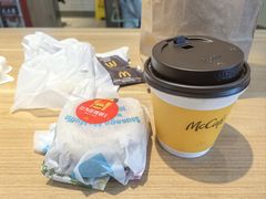 -麦当劳(深圳北站B2检票口楼上)