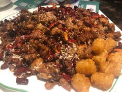 撒椒辣子鸡-撒椒·四川江湖菜(大族广场店)