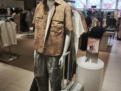-URBAN REVIVO(西安Momopark店)