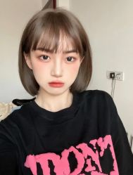 -时尚殿堂明星门店