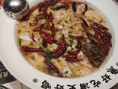 -江渔儿酸菜鱼(奥园广场金发购物中心店)